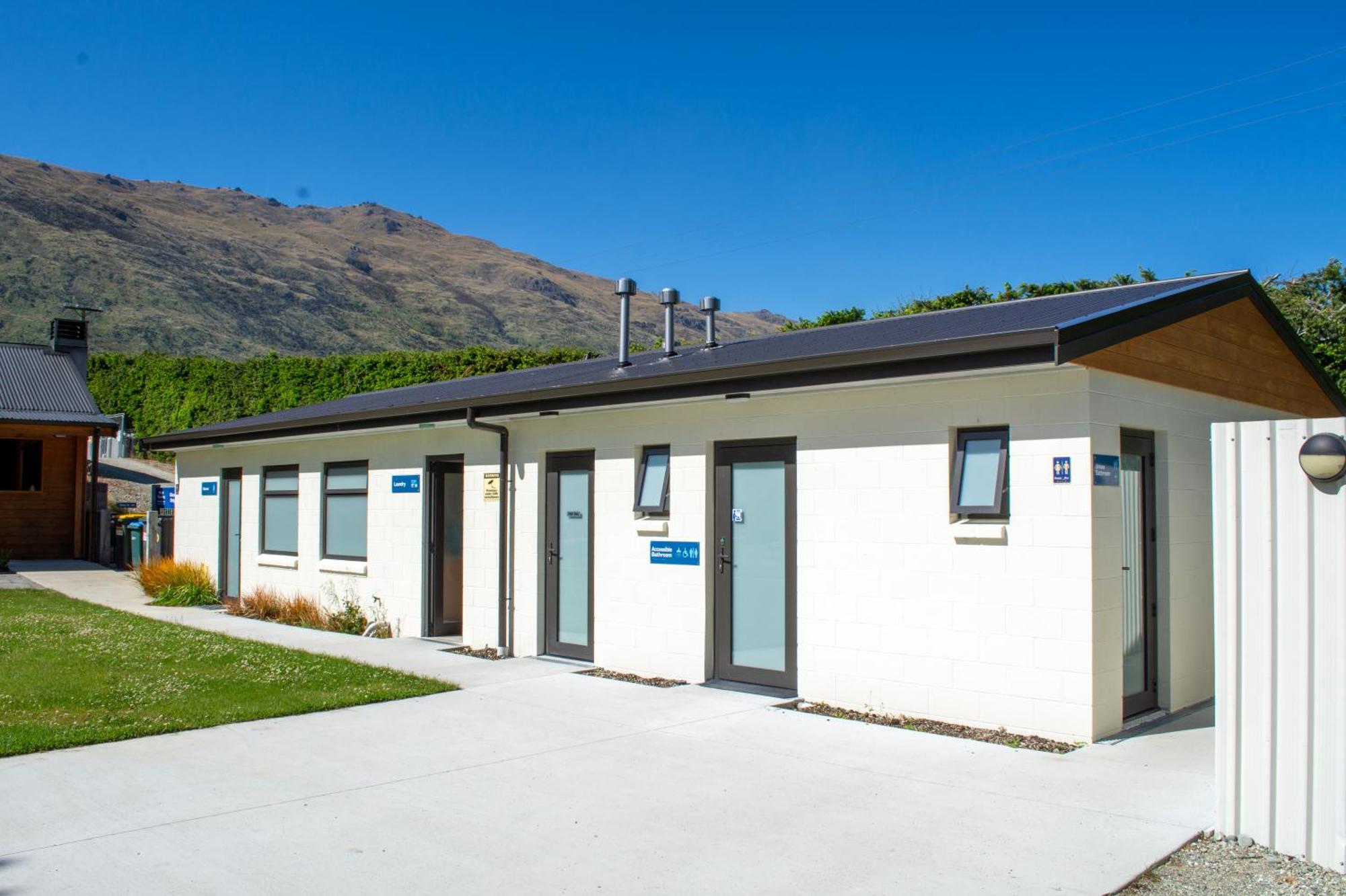 Kingston Top 10 Holiday Park Exterior foto